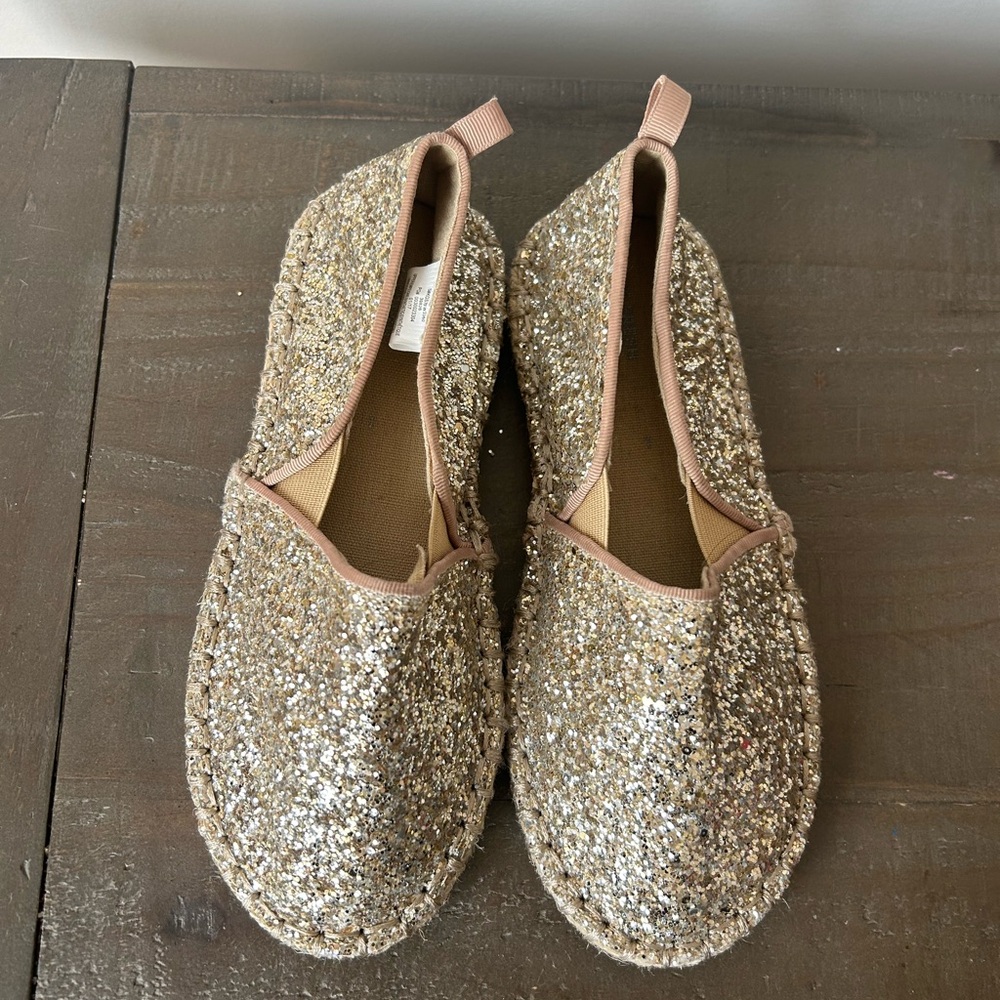 Joe Fresh Kid Girl’s Sparkling Gold Glitter Slip-On Shoes